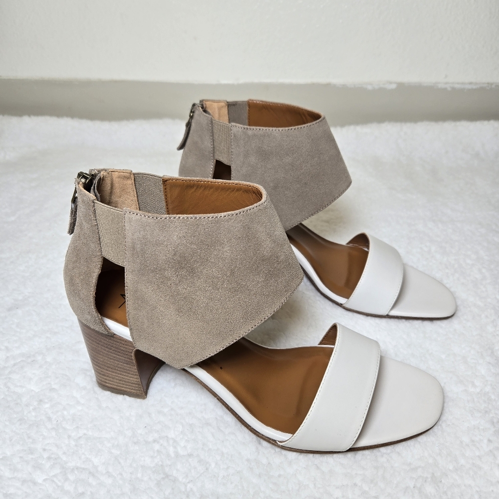 𝅺AQUATALIA Enid Size 11 Sandals Shoes Calf/Suede Two-Tone Gray White Block Heel